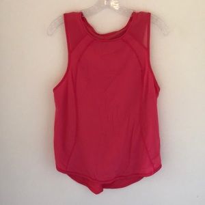 Lululemon pink tank